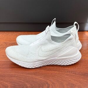 Nike epic phantom react flyknit